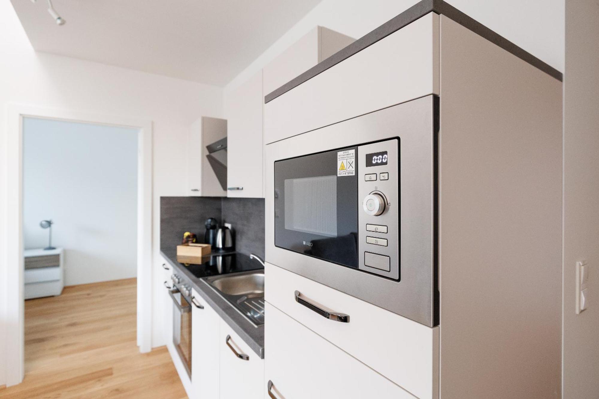Symphony Apartments 41 - Modern Loft With Terrace And Grill In Central Location Wina Bagian luar foto